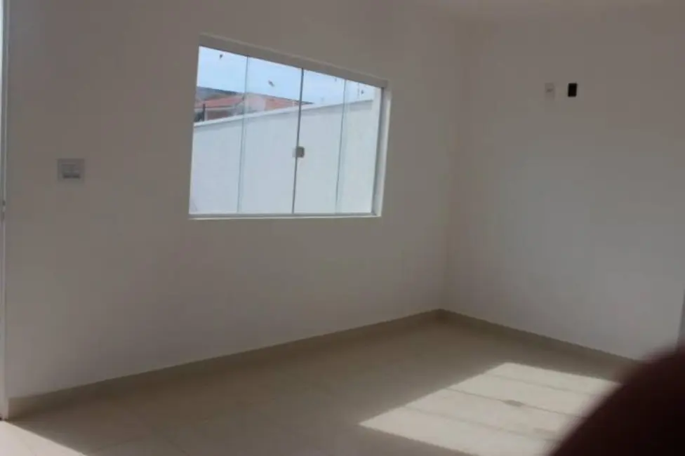 Foto 4 de Casa com 3 quartos à venda, 75m2 em Esplanada Independência, Taubate - SP