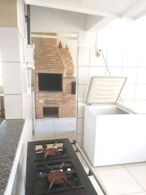 Foto 4 de Sala Comercial para alugar, 300m2 em Granjas Rurais Reunidas São Judas Tadeu, Taubate - SP