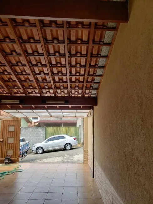 Foto 6 de Casa com 3 quartos à venda, 230m2 em Residencial Estoril, Taubate - SP