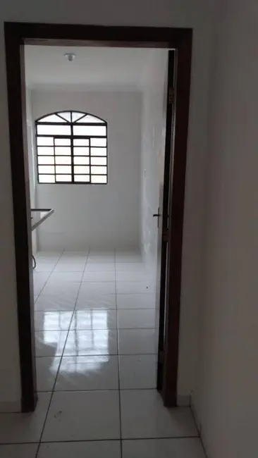 Foto 3 de Apartamento com 2 quartos à venda e para alugar, 80m2 em Parque São Luís, Taubate - SP