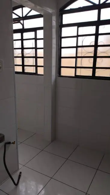 Foto 5 de Apartamento com 2 quartos à venda e para alugar, 60m2 em Parque São Luís, Taubate - SP
