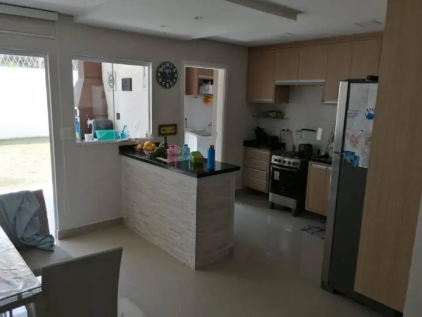 Foto 7 de Sobrado com 3 quartos à venda, 138m2 em São Gonçalo, Taubate - SP