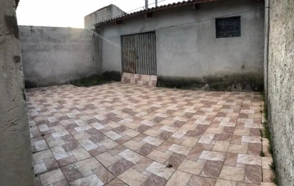 Foto 4 de Casa com 2 quartos à venda, 183m2 em Parque Santo Antônio, Taubate - SP