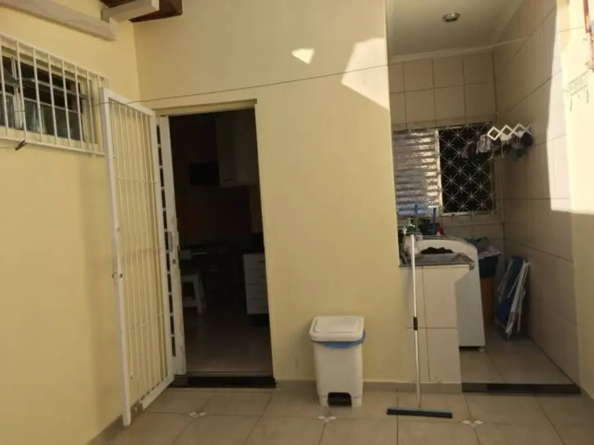 Foto 4 de Casa com 3 quartos à venda, 128m2 em Jardim das Nações, Taubate - SP