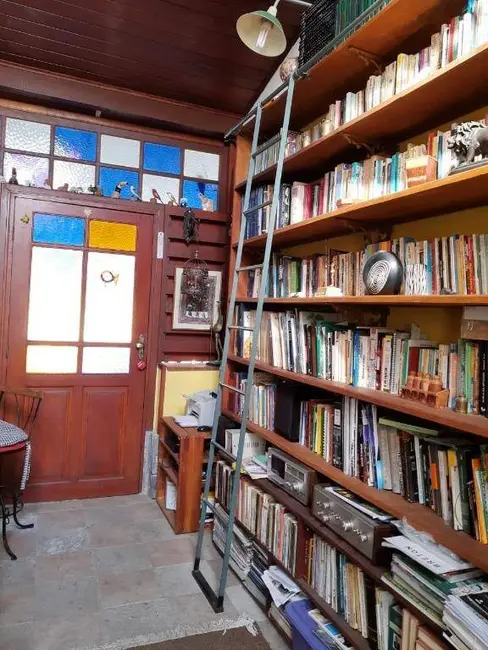 Foto 6 de Sobrado com 3 quartos à venda, 230m2 em Sao Jose Dos Campos - SP