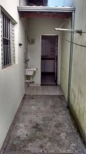 Foto 6 de Casa com 2 quartos à venda, 135m2 em Tremembe - SP