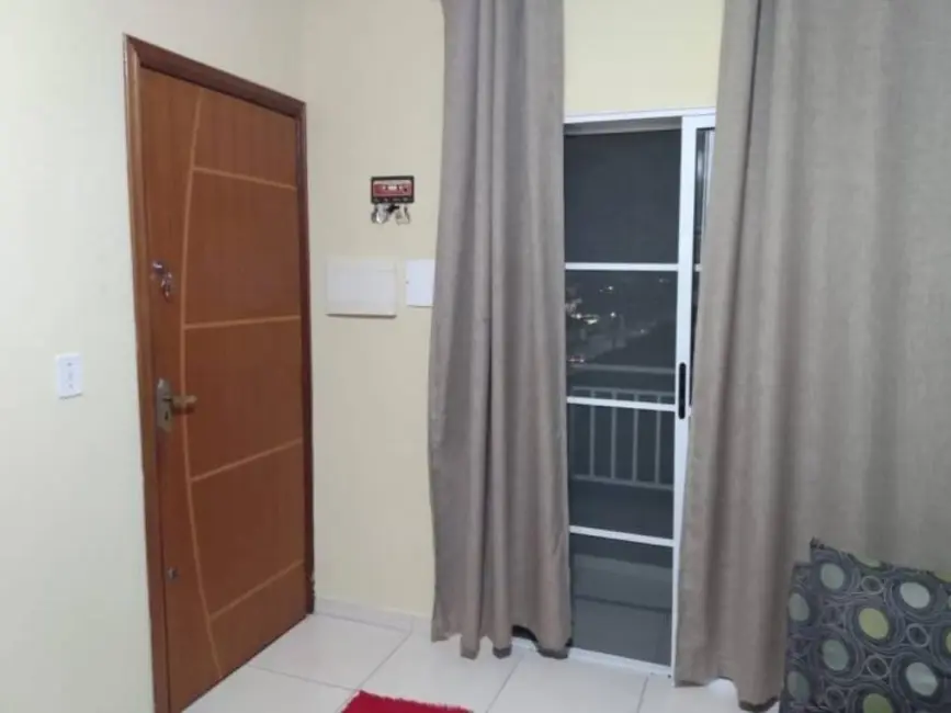 Foto 2 de Apartamento com 2 quartos à venda, 63m2 em Taubate - SP