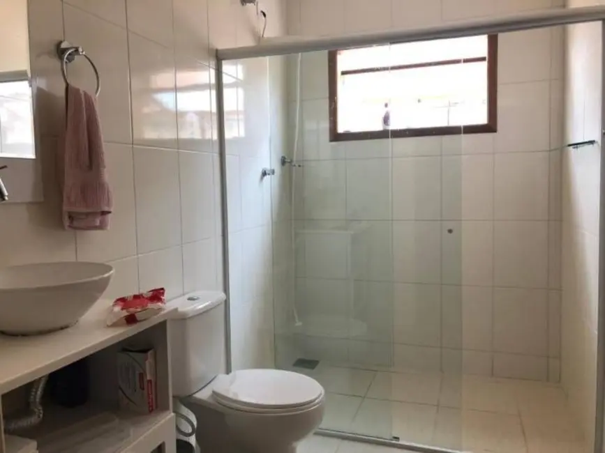 Casa com 3 quartos à venda, 420m2 em Tremembe - SP - imagem 9 Foto 9 de Casa com 3 quartos à venda, 420m2 em Tremembe - SP