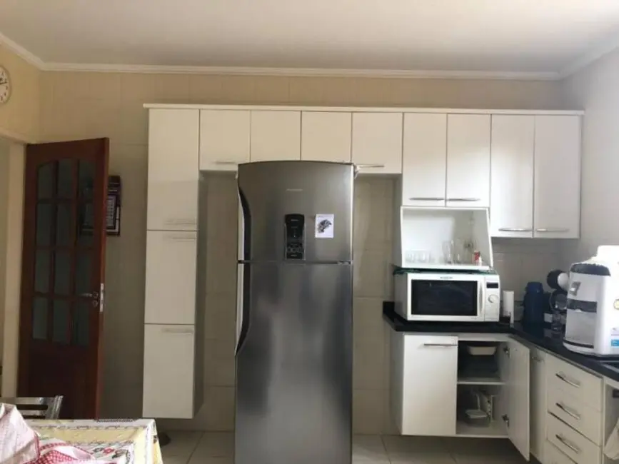 Casa com 3 quartos à venda, 420m2 em Tremembe - SP - imagem 2 Foto 2 de Casa com 3 quartos à venda, 420m2 em Tremembe - SP