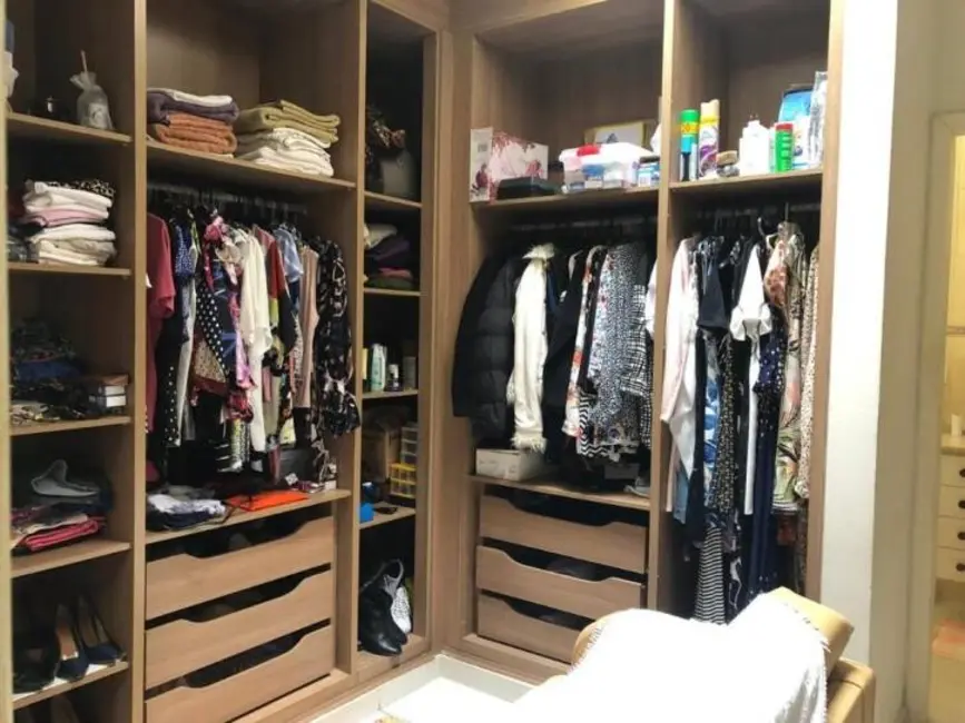 Casa com 3 quartos à venda, 420m2 em Tremembe - SP - imagem 5 Foto 5 de Casa com 3 quartos à venda, 420m2 em Tremembe - SP