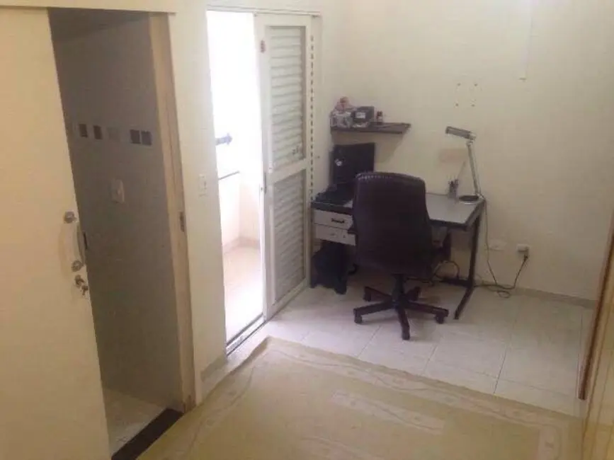 Foto 9 de Casa com 3 quartos à venda, 130m2 em Barranco, Taubate - SP