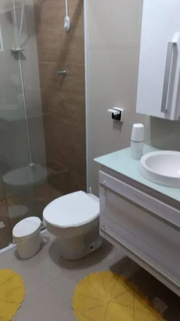 Foto 4 de Casa com 2 quartos à venda, 90m2 em Jardim Gurilândia, Taubate - SP