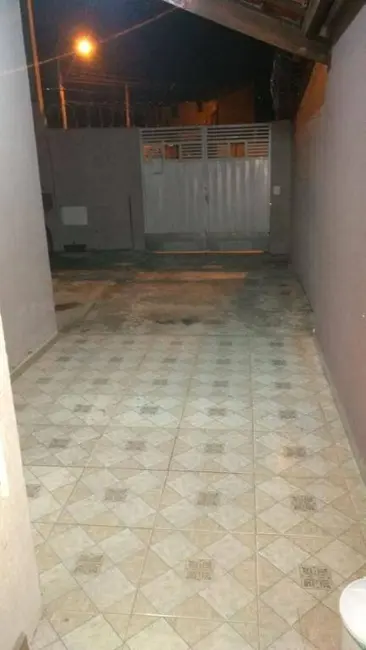Foto 8 de Casa com 2 quartos à venda, 90m2 em Jardim Gurilândia, Taubate - SP