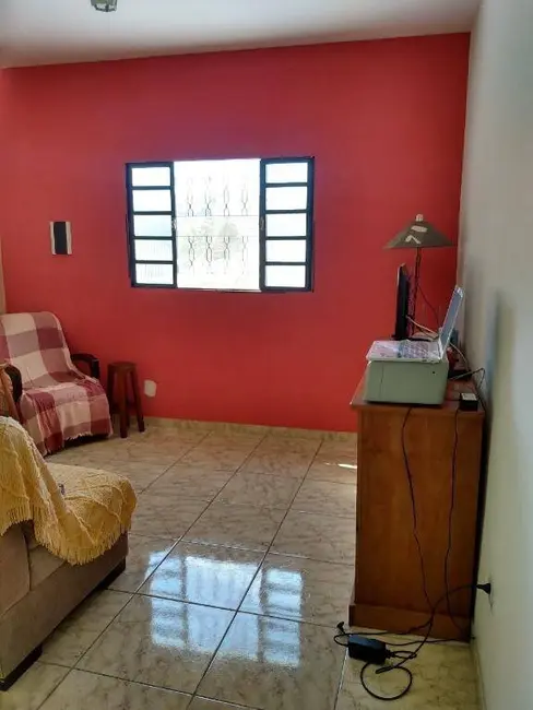 Foto 3 de Casa com 2 quartos à venda, 62m2 em São Gonçalo, Taubate - SP