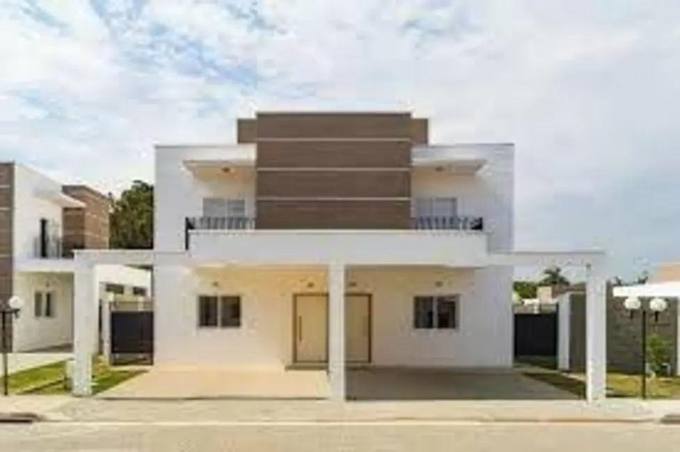 Foto 1 de Sobrado com 3 quartos à venda, 121m2 em Vila Areao, Taubate - SP
