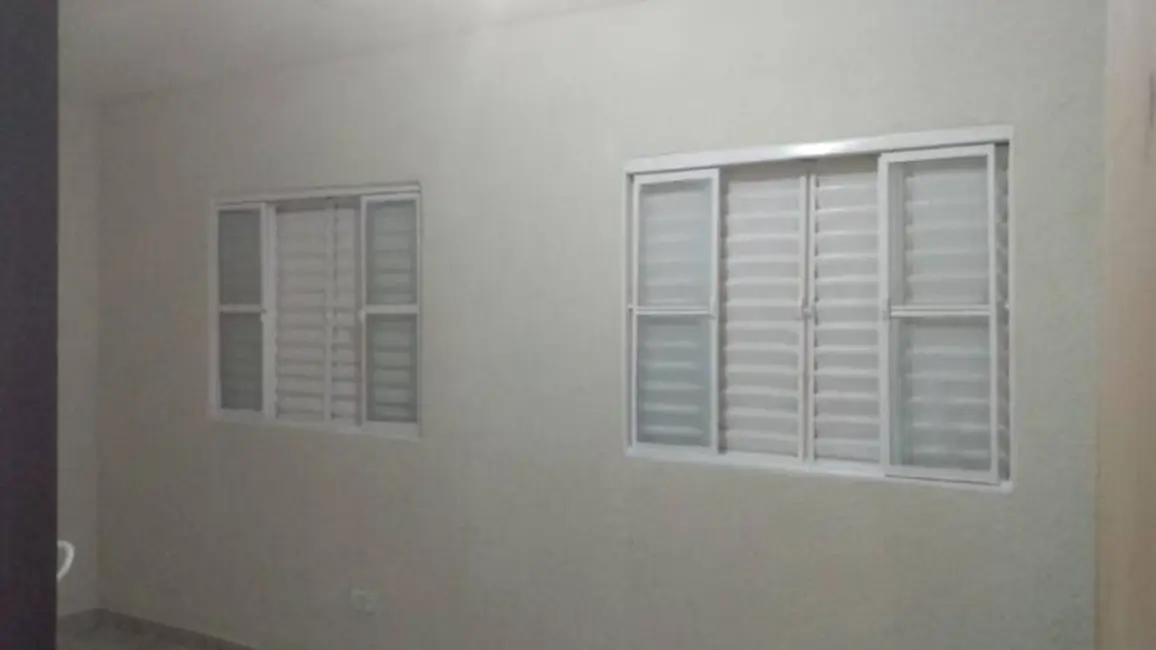 Foto 4 de Casa com 2 quartos à venda, 120m2 em Tremembe - SP