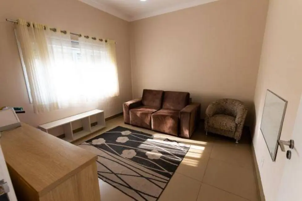 Foto 9 de Sobrado com 4 quartos à venda, 260m2 em Tremembe - SP