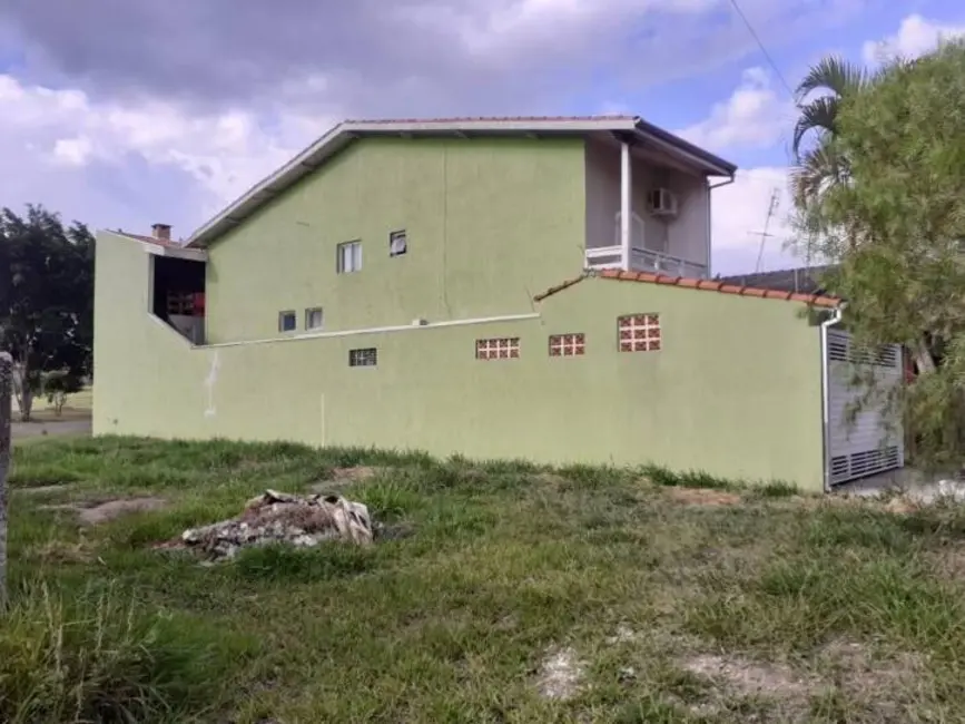 Foto 1 de Sobrado com 4 quartos à venda, 165m2 em Esplanada Independência, Taubate - SP