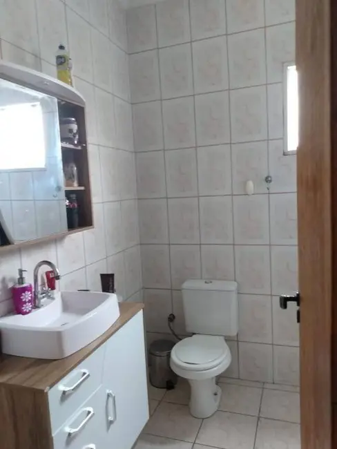 Foto 4 de Sobrado com 4 quartos à venda, 165m2 em Esplanada Independência, Taubate - SP