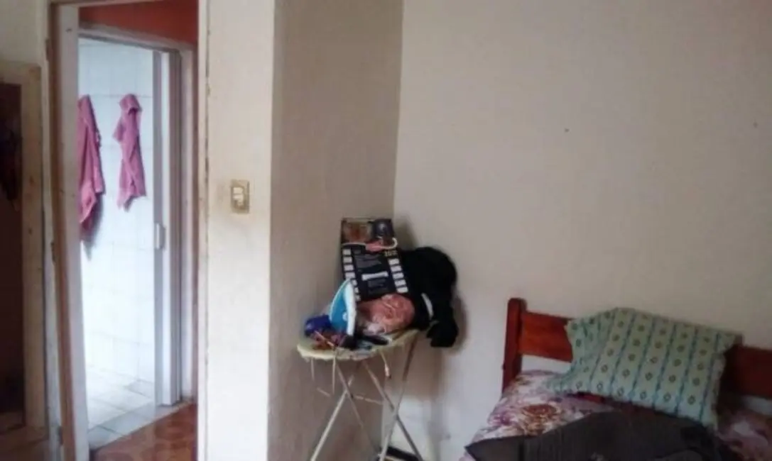 Foto 7 de Casa com 2 quartos à venda, 120m2 em Parque São Cristóvão, Taubate - SP