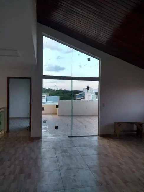 Foto 8 de Sobrado com 5 quartos à venda, 312m2 em Piracangaguá, Taubate - SP
