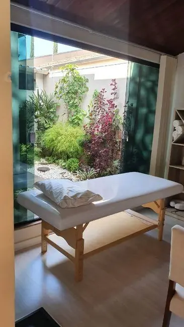 Foto 6 de Sala Comercial à venda, 350m2 em Vila São Geraldo, Taubate - SP