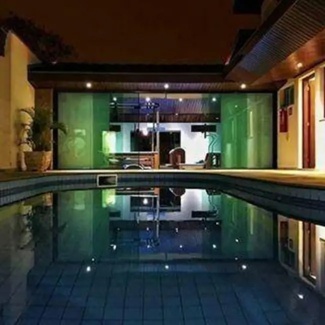 Foto 9 de Sala Comercial à venda, 350m2 em Vila São Geraldo, Taubate - SP