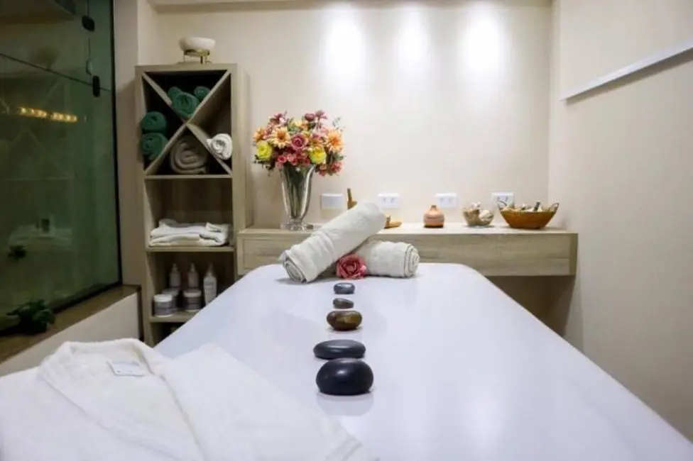 Foto 5 de Sala Comercial à venda, 350m2 em Vila São Geraldo, Taubate - SP