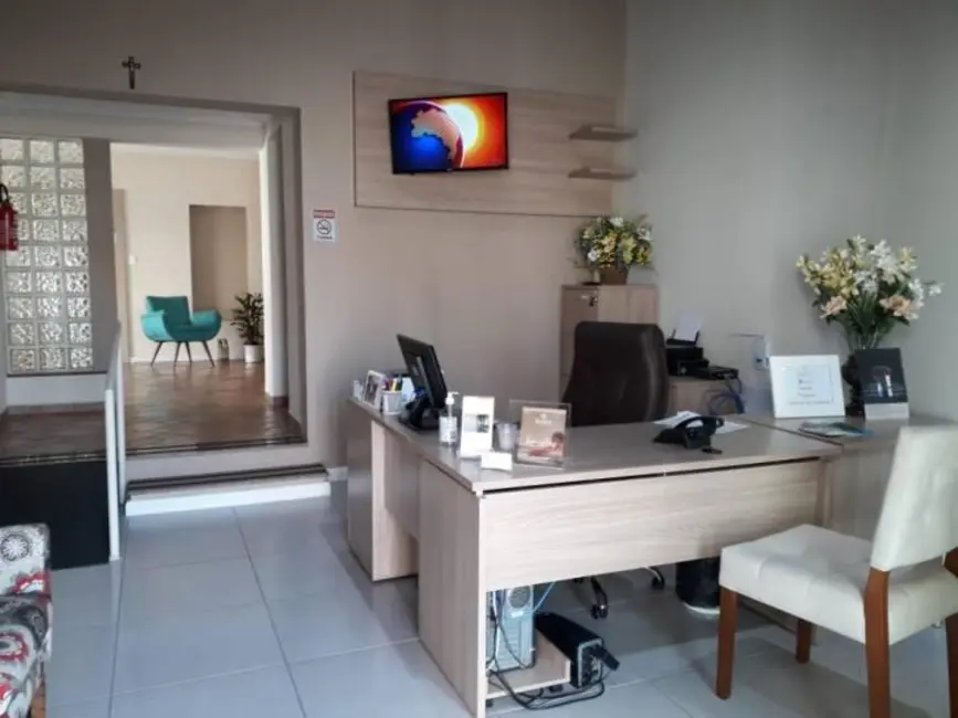 Foto 3 de Sala Comercial à venda, 350m2 em Vila São Geraldo, Taubate - SP