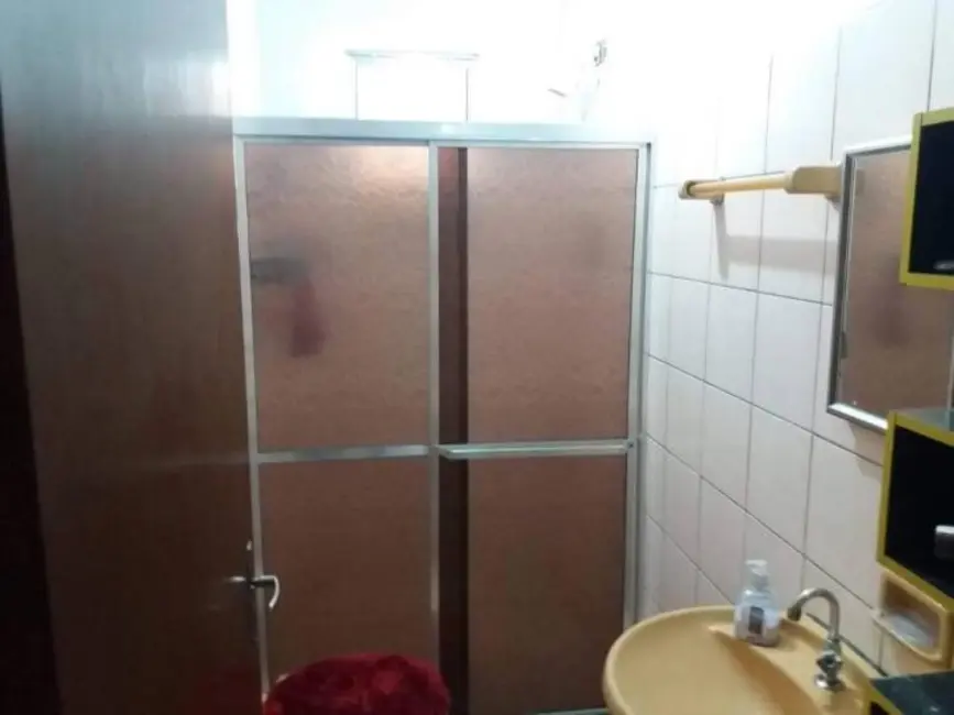 Foto 6 de Casa com 2 quartos à venda, 120m2 em Parque Aeroporto, Taubate - SP