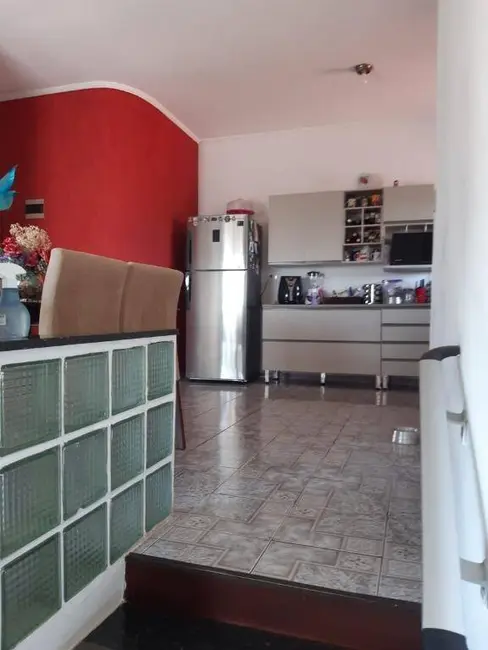 Foto 4 de Casa com 3 quartos à venda, 495m2 em Tremembe - SP