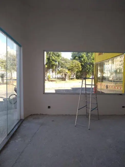 Foto 2 de Sala Comercial para alugar, 102m2 em Jardim Jaraguá, Taubate - SP