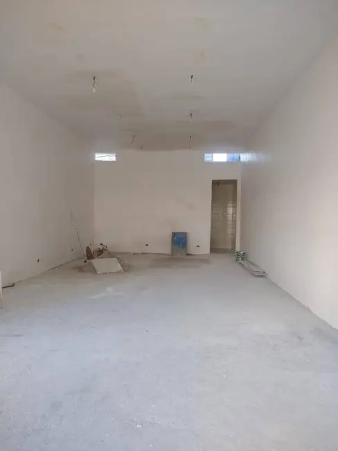 Foto 3 de Sala Comercial para alugar, 102m2 em Jardim Jaraguá, Taubate - SP