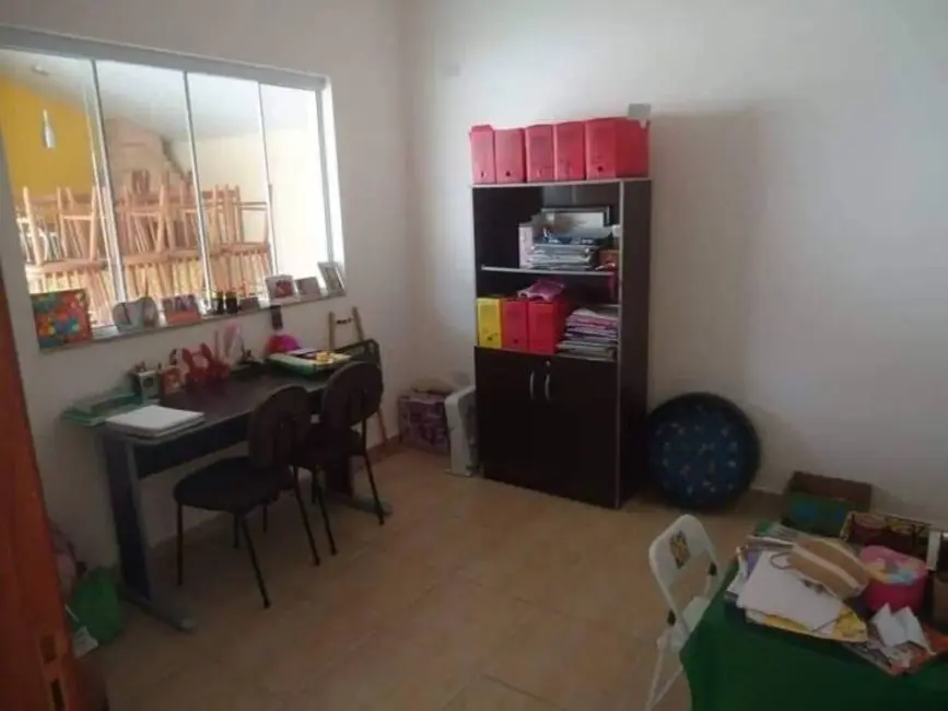 Foto 9 de Sobrado com 3 quartos à venda, 220m2 em Tremembe - SP