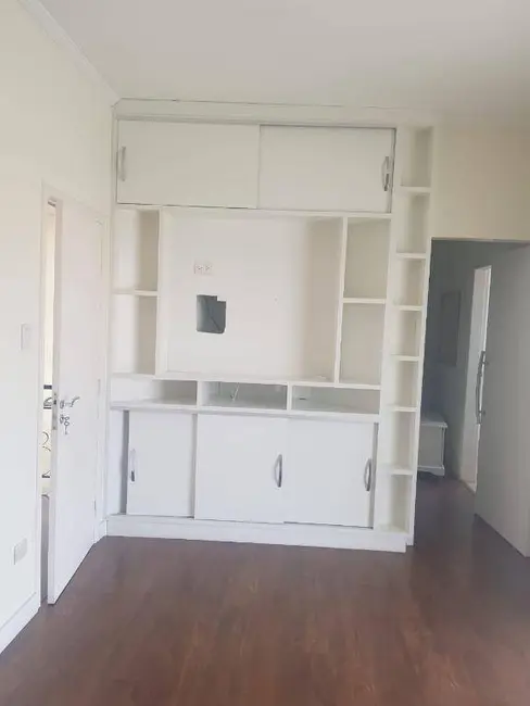 Foto 9 de Sobrado com 3 quartos à venda, 240m2 em Independência, Taubate - SP