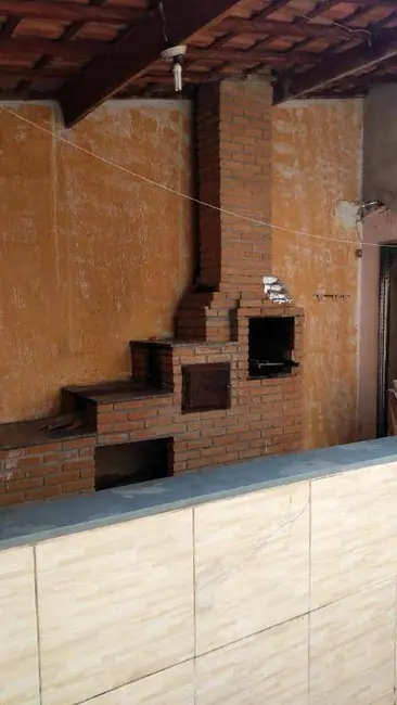 Foto 4 de Casa com 2 quartos à venda, 210m2 em Pindamonhangaba - SP