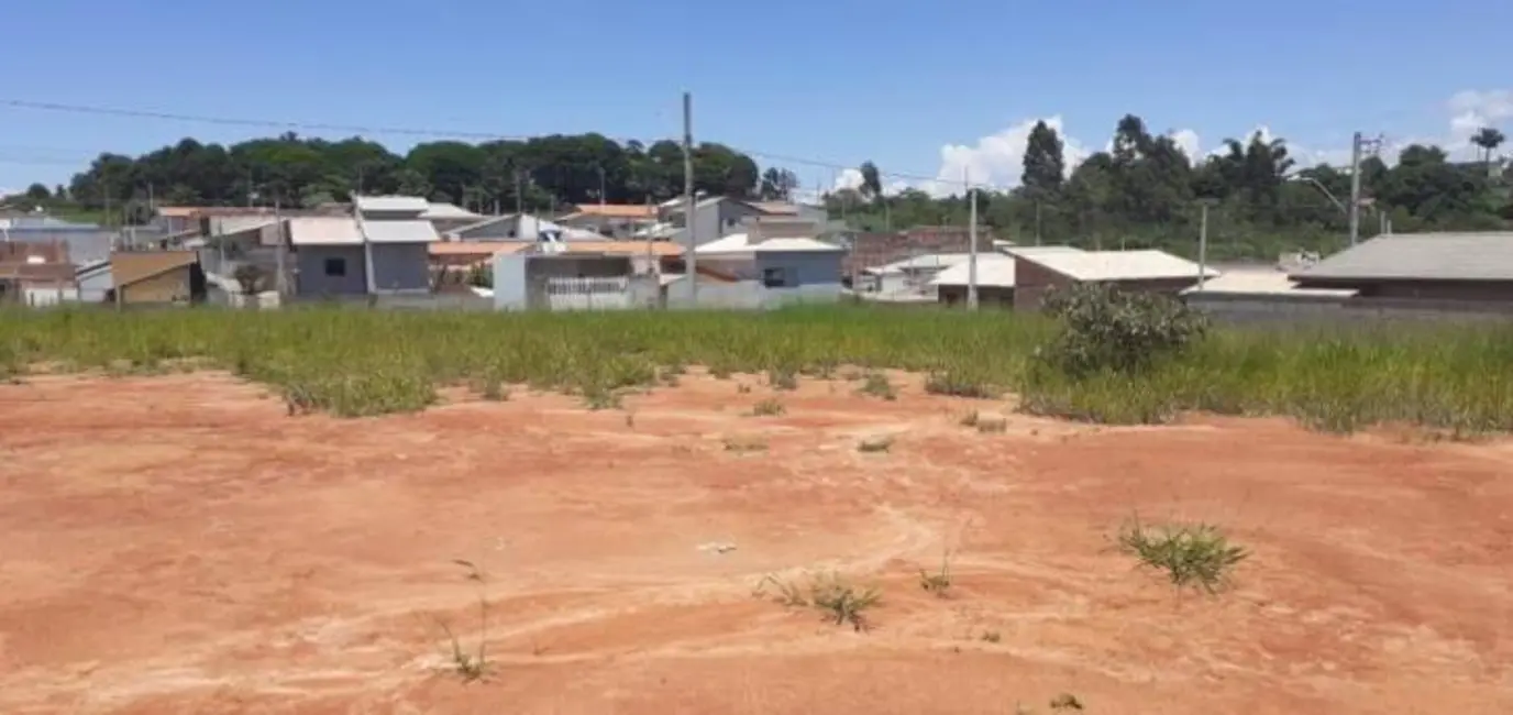 Foto 3 de Terreno / Lote à venda, 250m2 em Piracangaguá, Taubate - SP