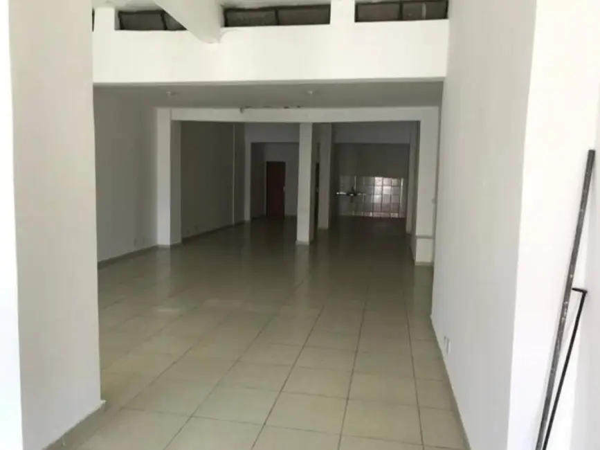 Foto 2 de Sala Comercial à venda, 160m2 em Centro, Taubate - SP