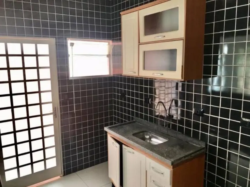 Foto 5 de Casa com 2 quartos à venda, 93m2 em Taubate - SP