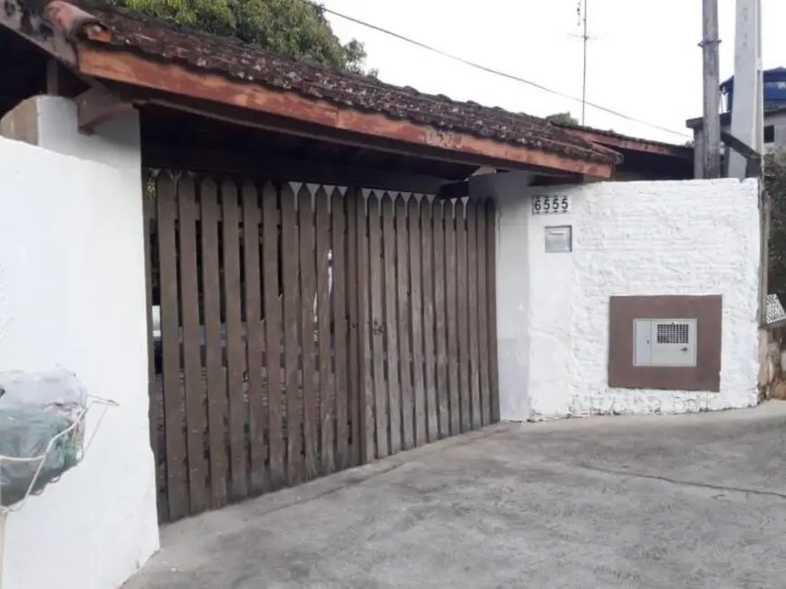 Foto 1 de Chácara com 1 quarto à venda, 70m2 em Taubate - SP
