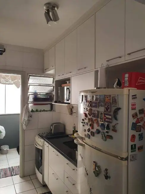 Foto 3 de Apartamento com 2 quartos à venda, 55m2 em Taubate - SP
