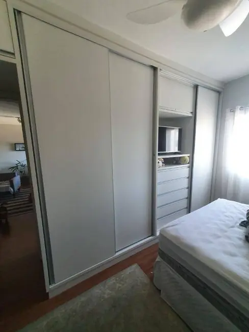 Foto 5 de Apartamento com 2 quartos à venda, 55m2 em Taubate - SP