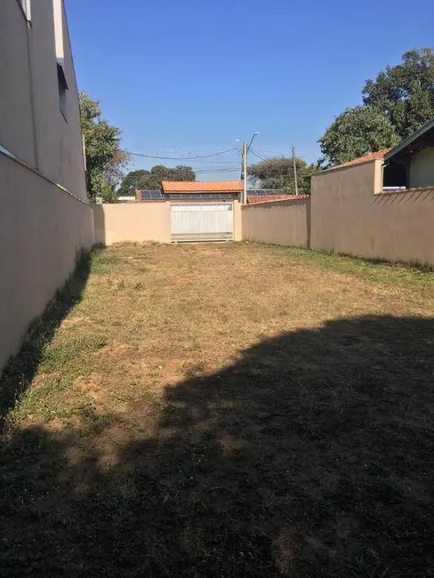 Foto 1 de Terreno / Lote à venda, 342m2 em Quiririm, Taubate - SP