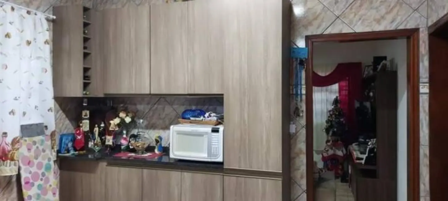 Foto 5 de Casa com 4 quartos à venda, 170m2 em Jardim da Luz, Taubate - SP