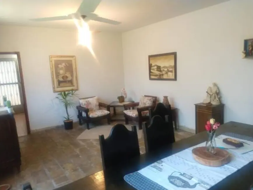 Foto 4 de Casa com 3 quartos à venda, 220m2 em Maria Áurea, Pindamonhangaba - SP