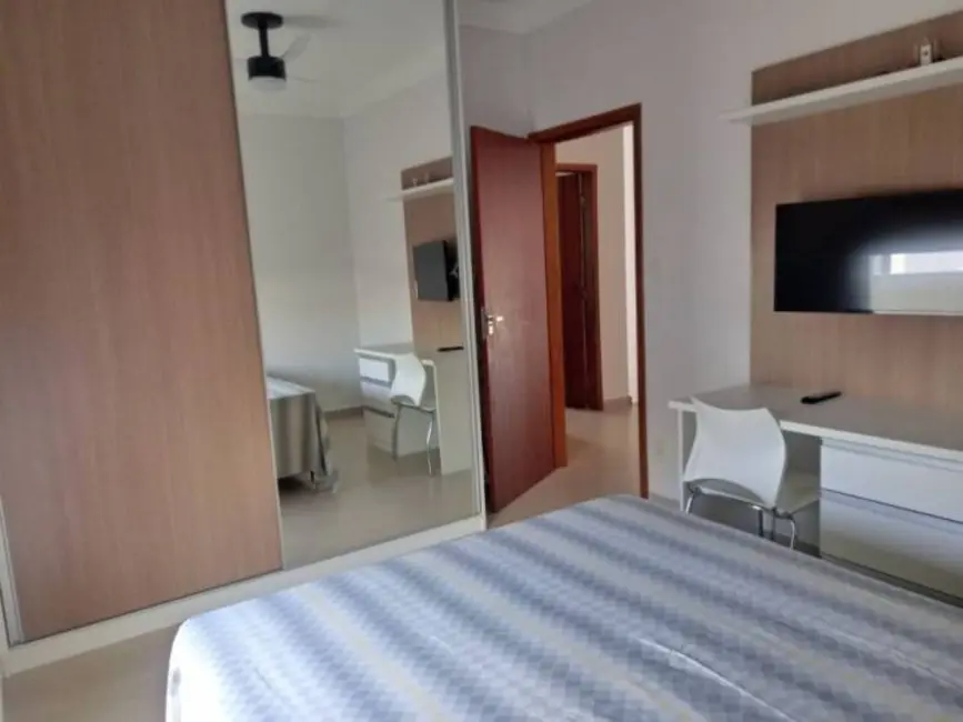 Foto 7 de Sobrado com 4 quartos à venda, 210m2 em Taubate - SP