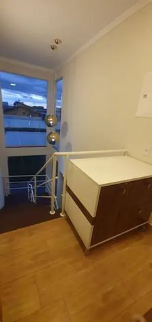 Foto 6 de Sobrado com 3 quartos para alugar, 189m2 em Tremembe - SP