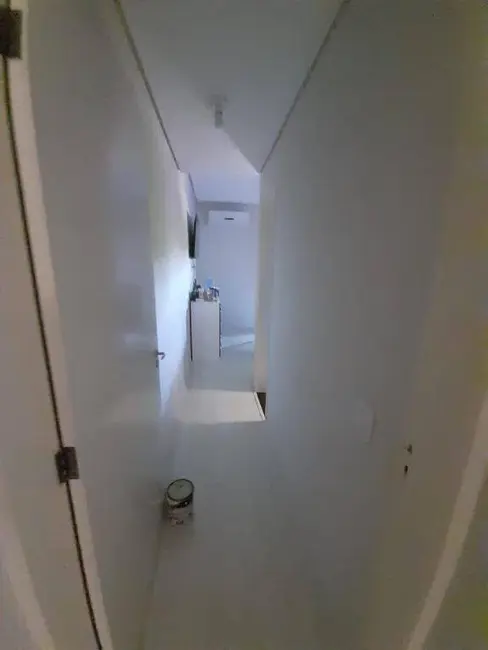 Foto 6 de Casa com 3 quartos à venda, 77m2 em Residencial Estoril, Taubate - SP