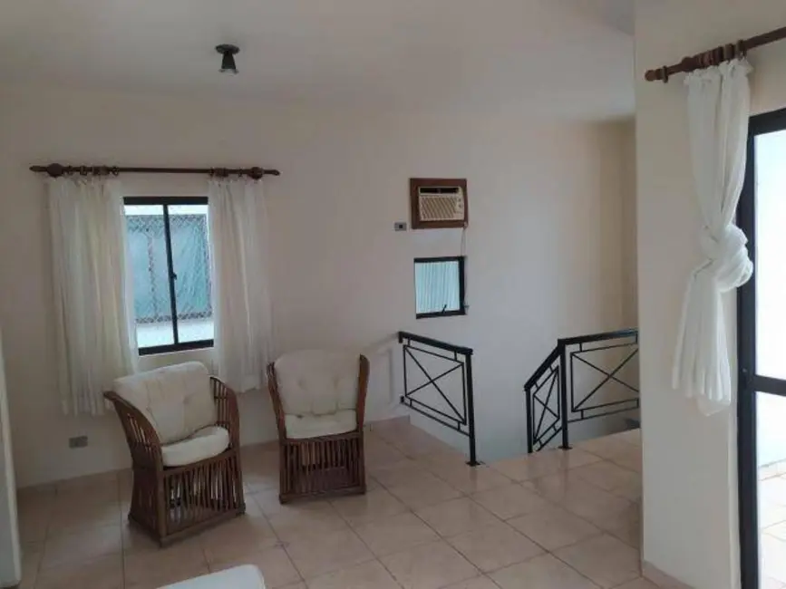 Foto 1 de Cobertura com 3 quartos à venda, 140m2 em Ubatuba - SP