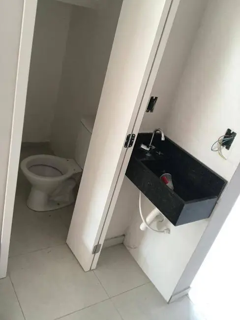 Foto 4 de Sobrado com 3 quartos à venda, 116m2 em Vila Marly, Taubate - SP